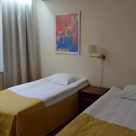 Center Hotel