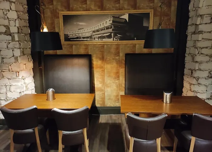 Отель Center 3*