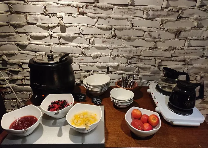 Отель Center 3*