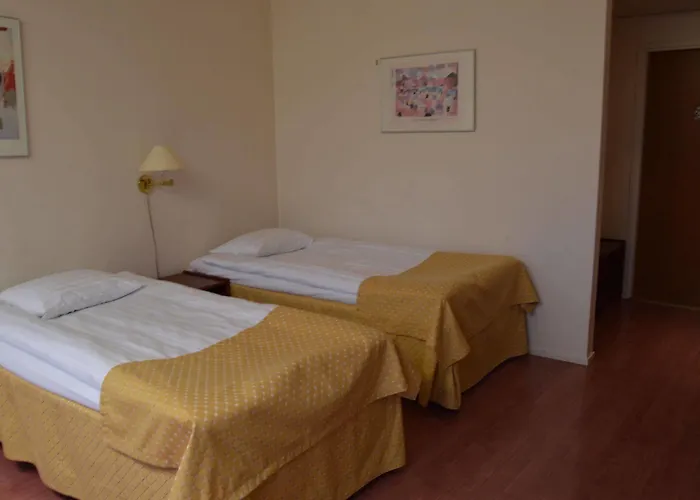 Отель Center 3*