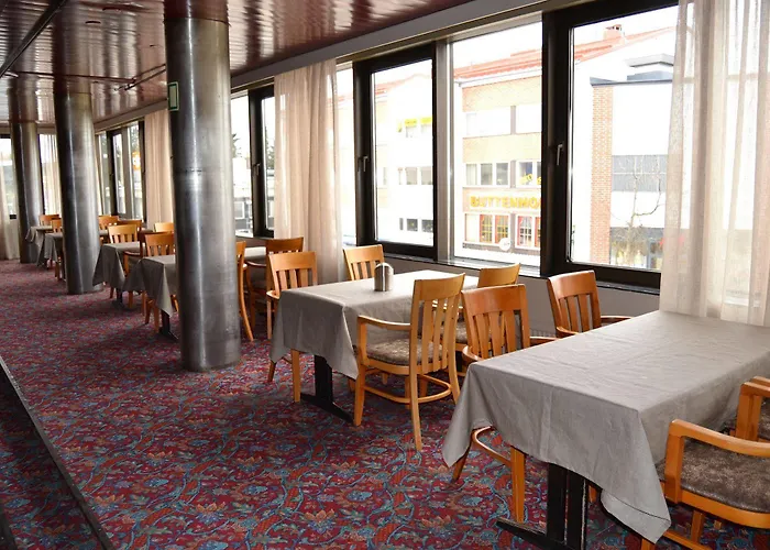 Отель Center 3*